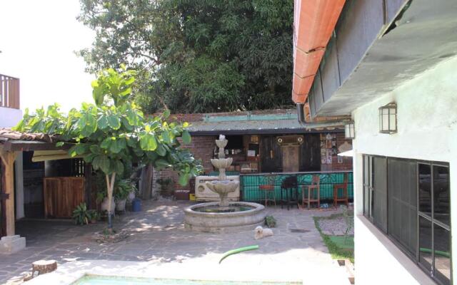 Hostal Villa El Campanario