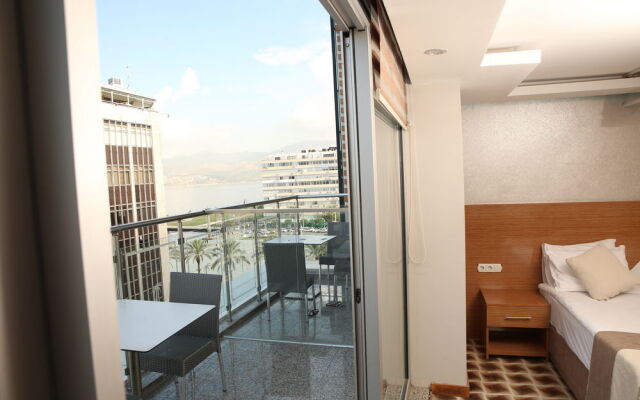 Hotel Way