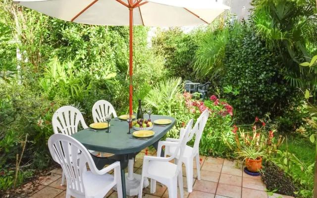 Apartment in Benodet Near Sandy Beaches