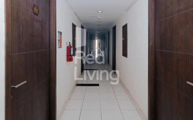 RedLiving Apartemen Easton Park Serpong