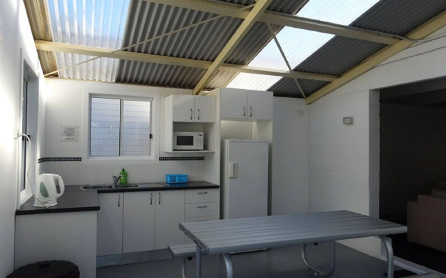 Caseys Beach Holiday Park