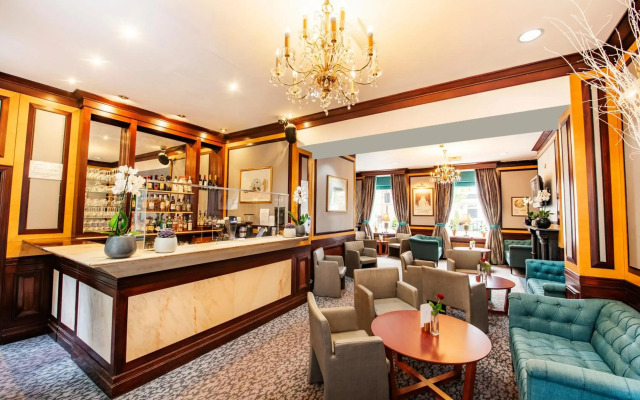 Gem Langham Court Hotel