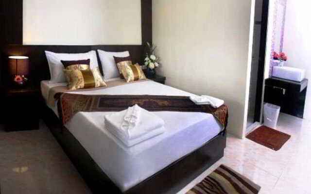 Thai Classic House 1