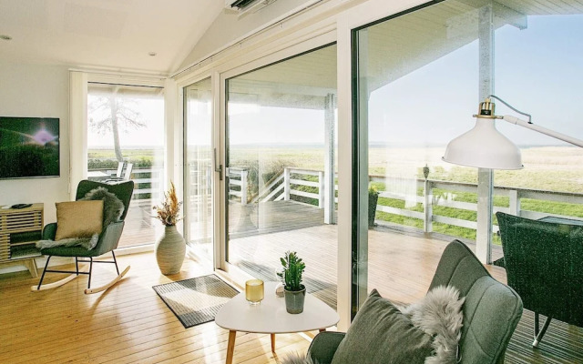 Secluded Retreat by Water - By Traum Ferienwohnungen