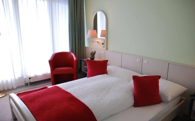 Seehotel Riviera at Lake Lucerne
