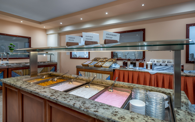 Poseidonia Hotel Apartments