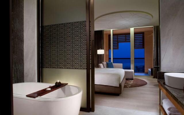 Park Hyatt Abu Dhabi Hotel & Villas