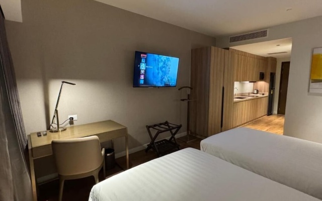 Eleve Suites