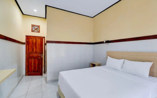 Townhouse Oak Legian Near Legian Beach Formerly Sayang Maha Merta
