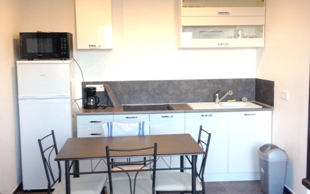 Studio Appartment 303
