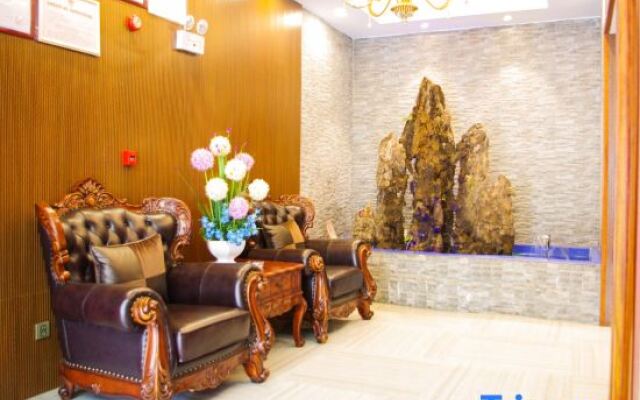 Zhonghai Business Hotel