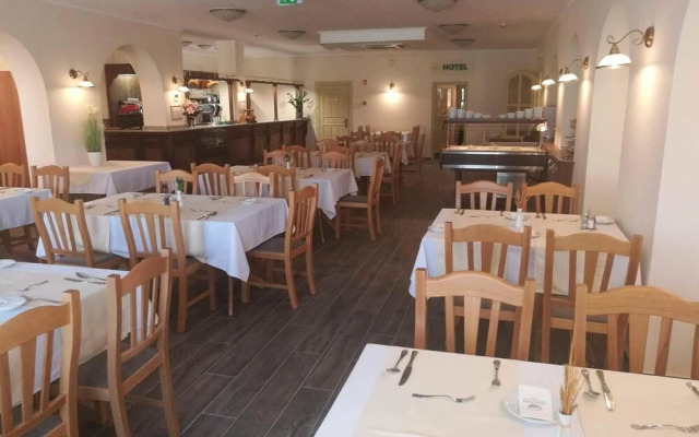 Land Plan Hotel and Restaurant