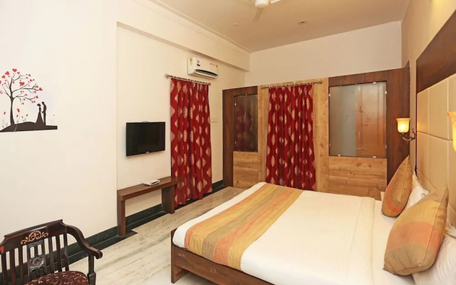 OYO 3540 Hotel Forever Rooms