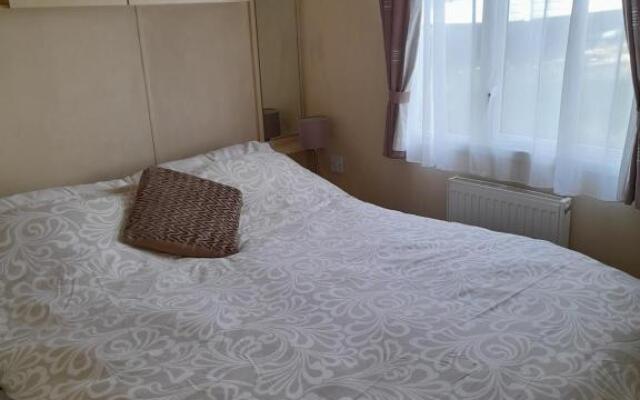 Pine Ridge 59 Rockley Park Poole with sea view