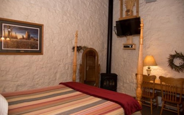 Stone Mill Hotel & Suites