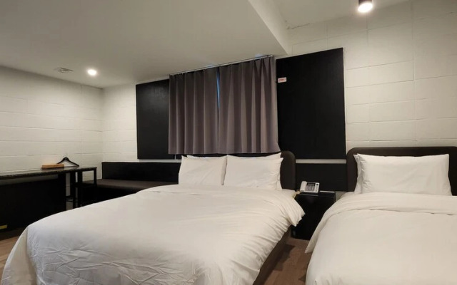 Daon Hotel