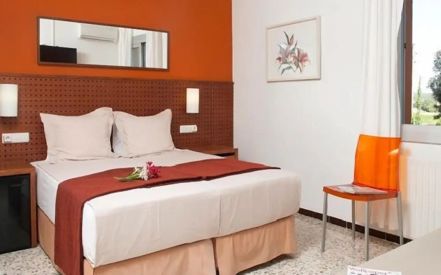 Hotel Aatu - Adults Only