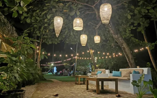 Casa Grande Beach Hotel