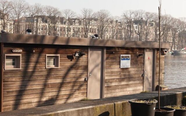 little AMSTEL HouseBoat