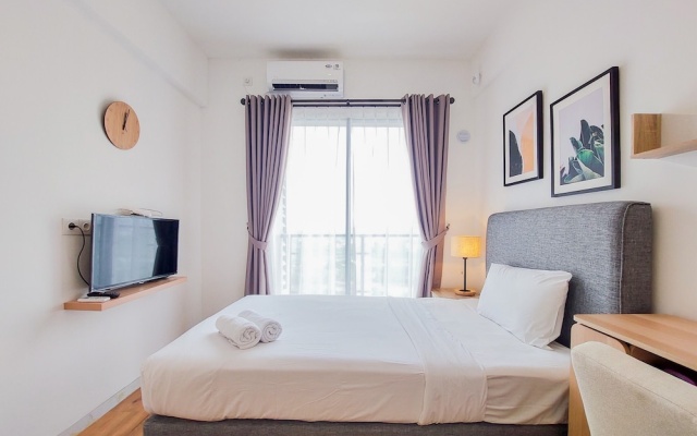 Warm And Simply Studio Apartment At Sky House Bsd – Guest Rooms – Legok