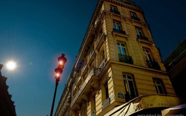 Hotel Lumen Paris Louvre