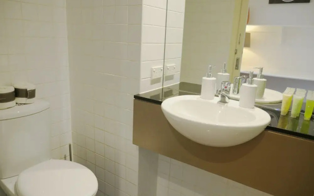 Corporate Stayz at Collins