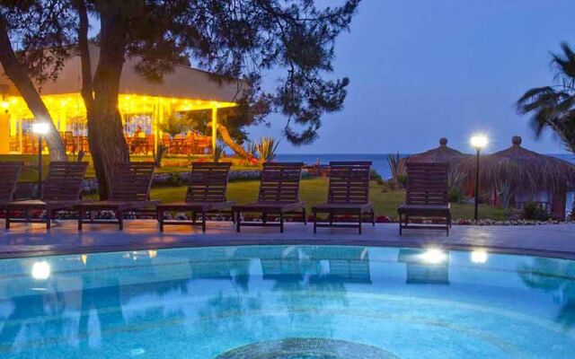 Club Pinara Beach