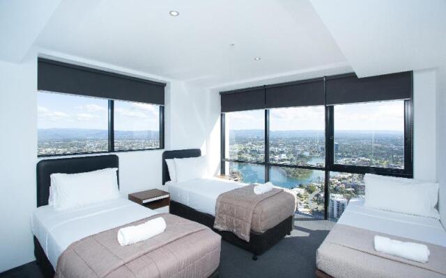 Cavill Avenue Private Apartments