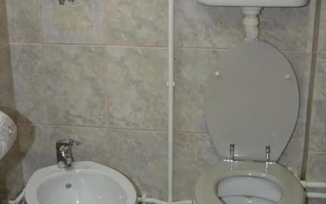 Hostel Bobi