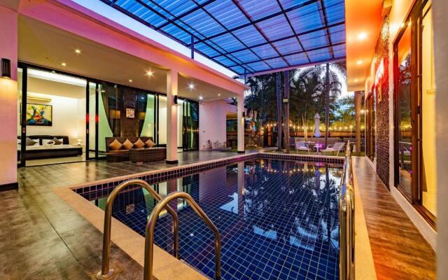 4 Bedroom Modern Pool Villa! (BL10)