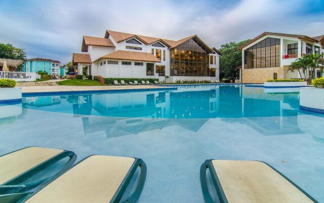 Villa Deluxe at Ocean Village