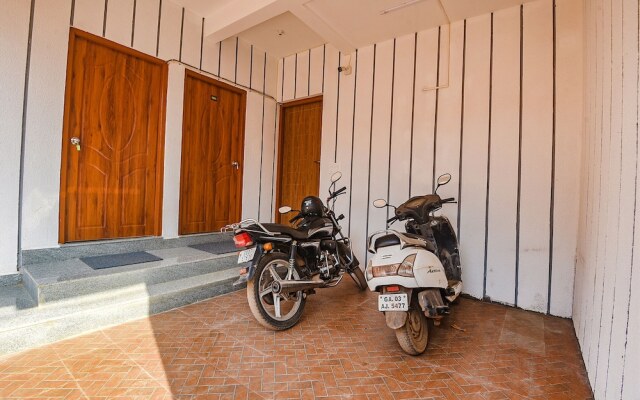 FabExpress Symphony Homes, Calangute Beach