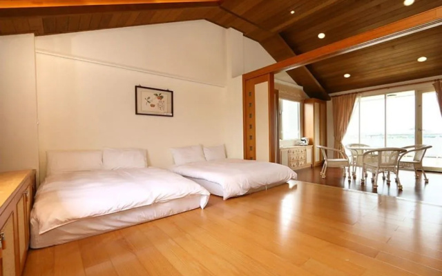 700 Yilan B&B