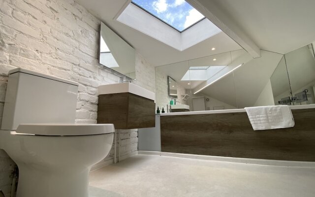 Stunning 2-bed Apartment in London