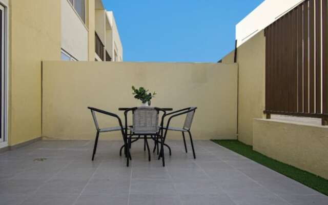 Elegant 3 BR Dubai South