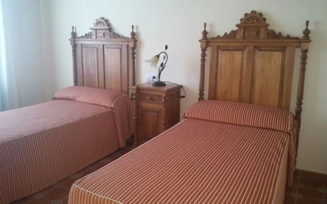 Hotel Vega De Cazalla