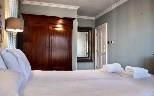 Refurbished Traditional Dublin Townhouse