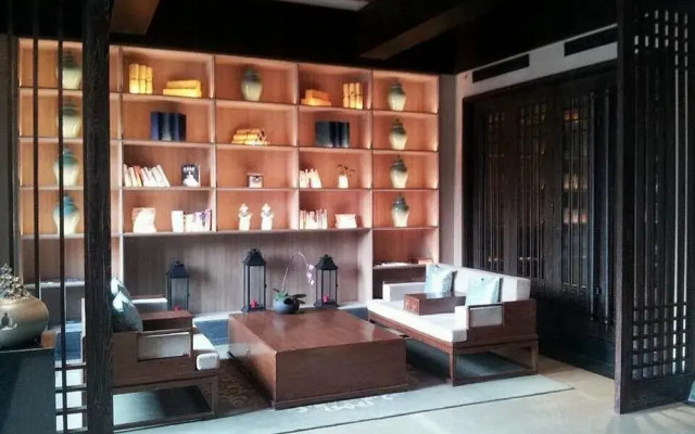 Huaqing Palace Resort & Spa