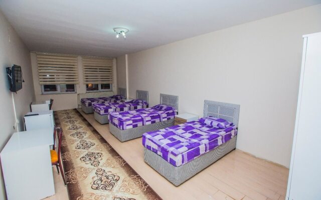 Huzur Bayan Apart