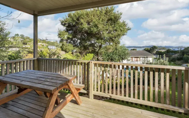 Russell Top 10 Holiday Villas