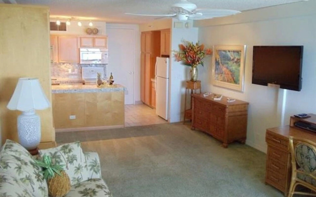 Maui Kai 206 Studio Bedroom Condo
