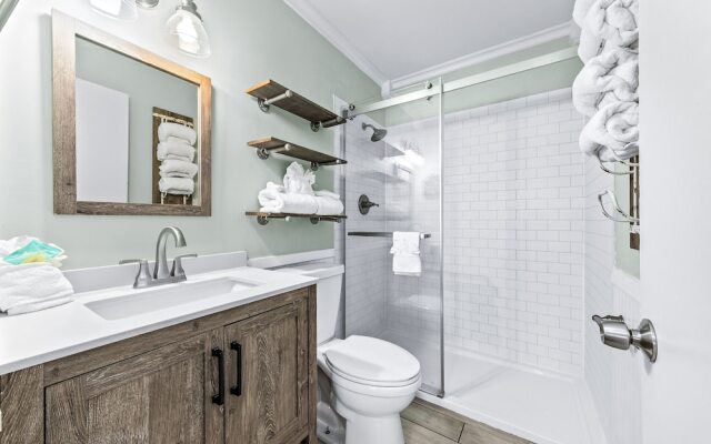 Gulf View Condos by Hosteeva