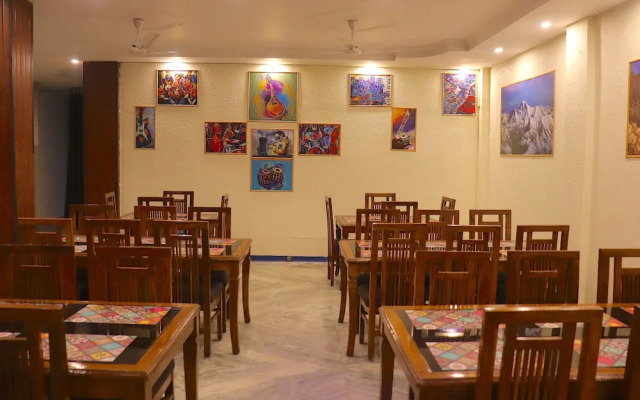 Hotel Leisure Palace