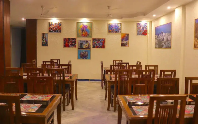 Hotel Leisure Palace