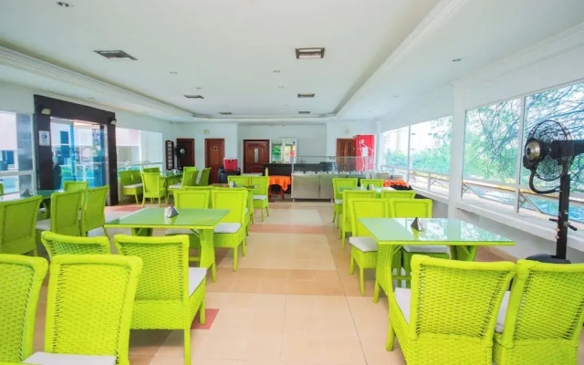 Hotel Sorrento Santa Marta