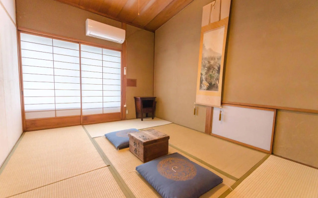 Osaka Guesthouse OSHITERUYA - Hostel