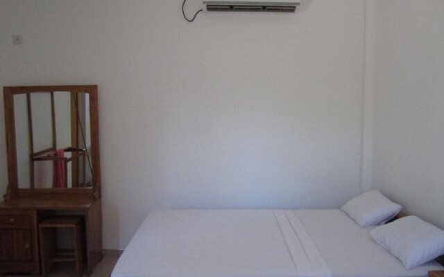Hotel Gayan's