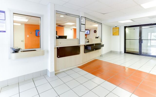 OYO Hotel Houston Katy Freeway