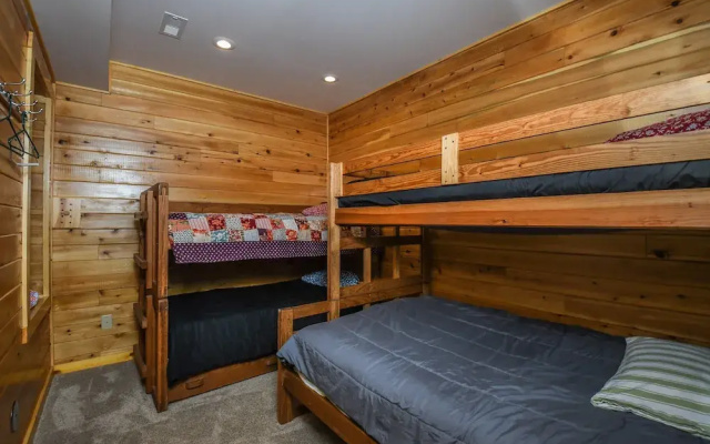 Cedar Shores Villa 03