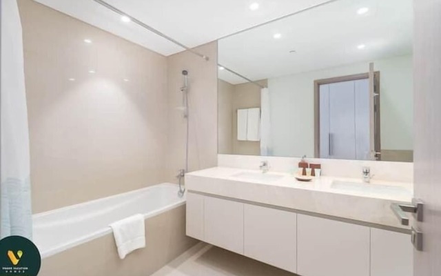 Vogue Downtown - Act 1 Act 2